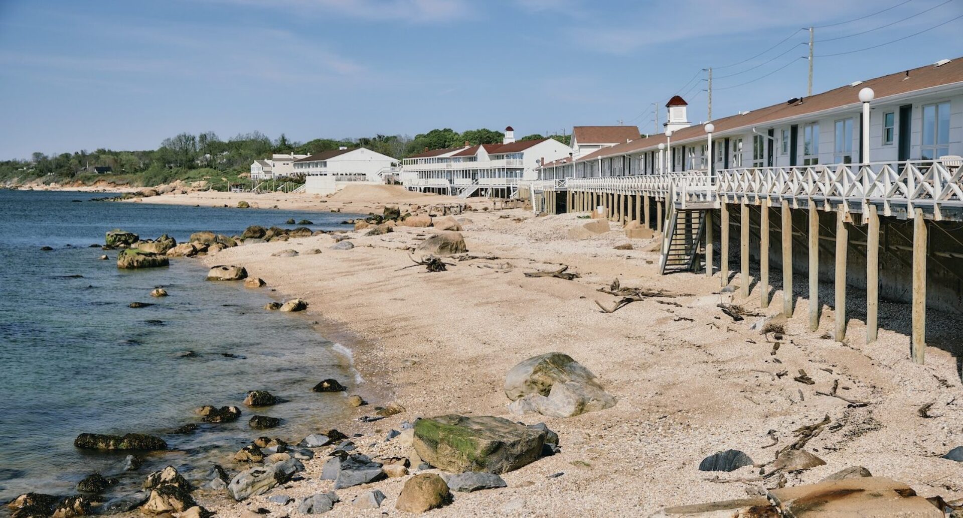 A view of the private beach at Sound View Greenport.