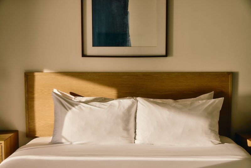 A guest bedroom at Sound View Greenport.